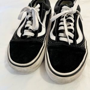 Vans classic platform black shoes